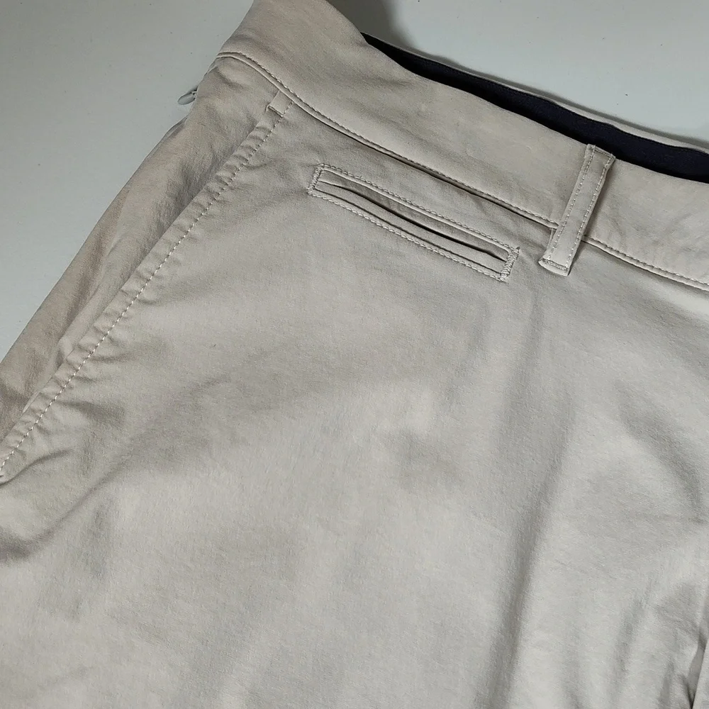 J.Crew‎ Tech Shorts Mens W36 Khaki Beige Athletic Golf 10.5 Inseam UPF 50+
